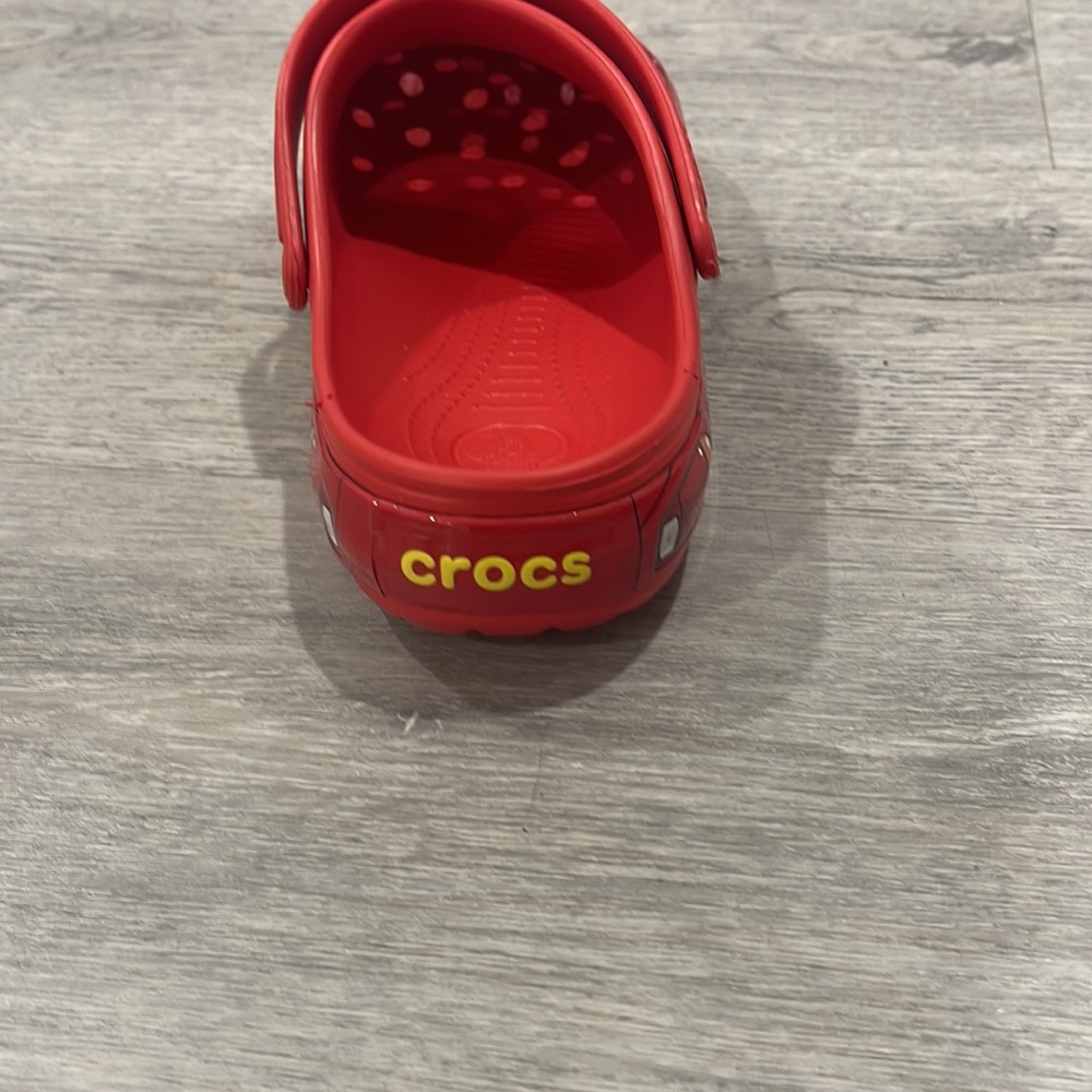 Crocs - Picture 4 of 5